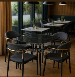 Unique 4 Seater Dining Set