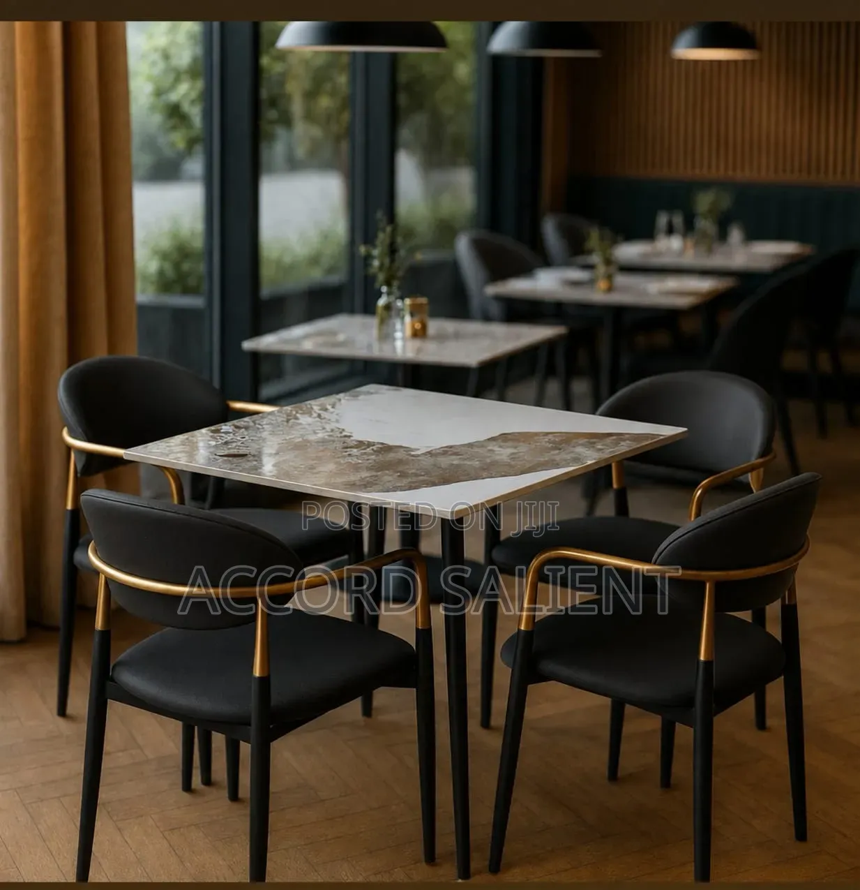 Unique 4 Seater Dining Set