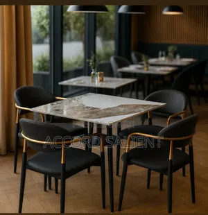Unique 4 Seater Dining Set