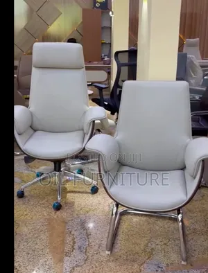 Executive Leather Swivel Chair Matching Visitor Seat Combo