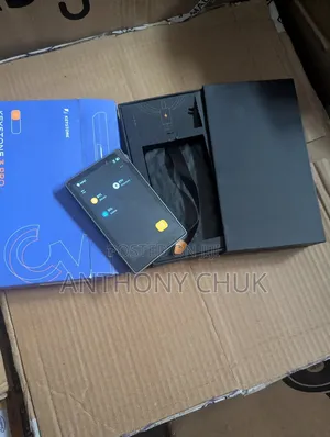 Keystone 3 Pro Crypto Hardware Wallet, 32GB Storage + Keystone Tab