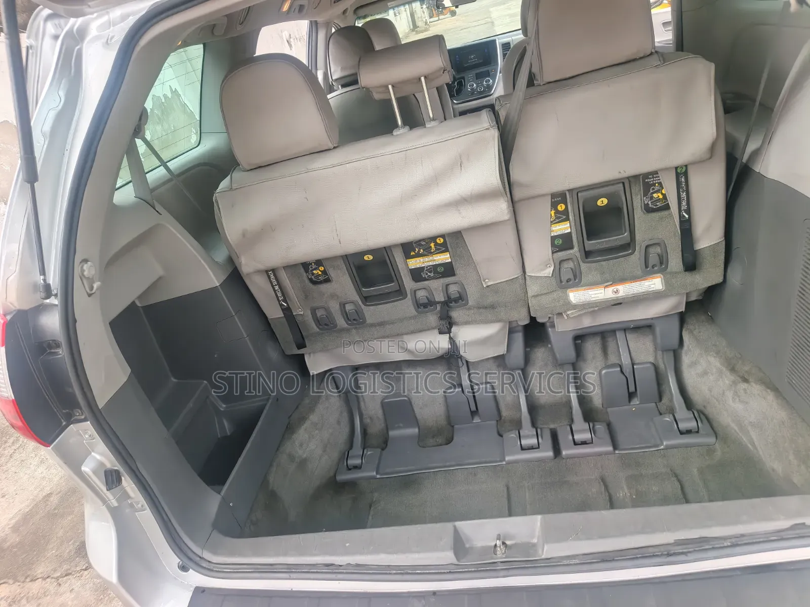 Toyota Sienna 2015 Silver