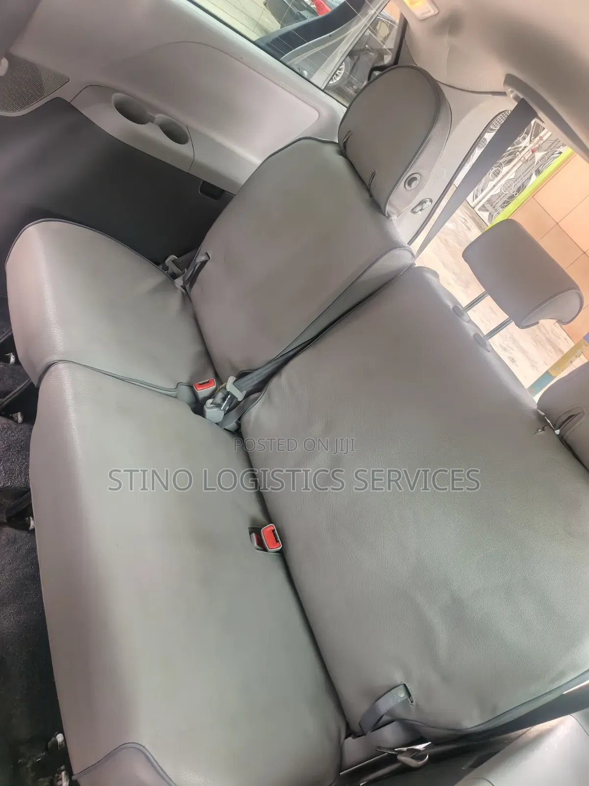 Toyota Sienna 2015 Silver