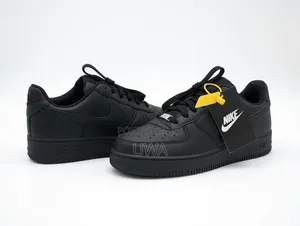Nike Air Force"Triple Black" Unisex Leather Sneakers