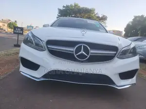 Mercedes-Benz E350 Base 4Matic Sedan AWD (3.5L 6cyl 7A) 2014 White