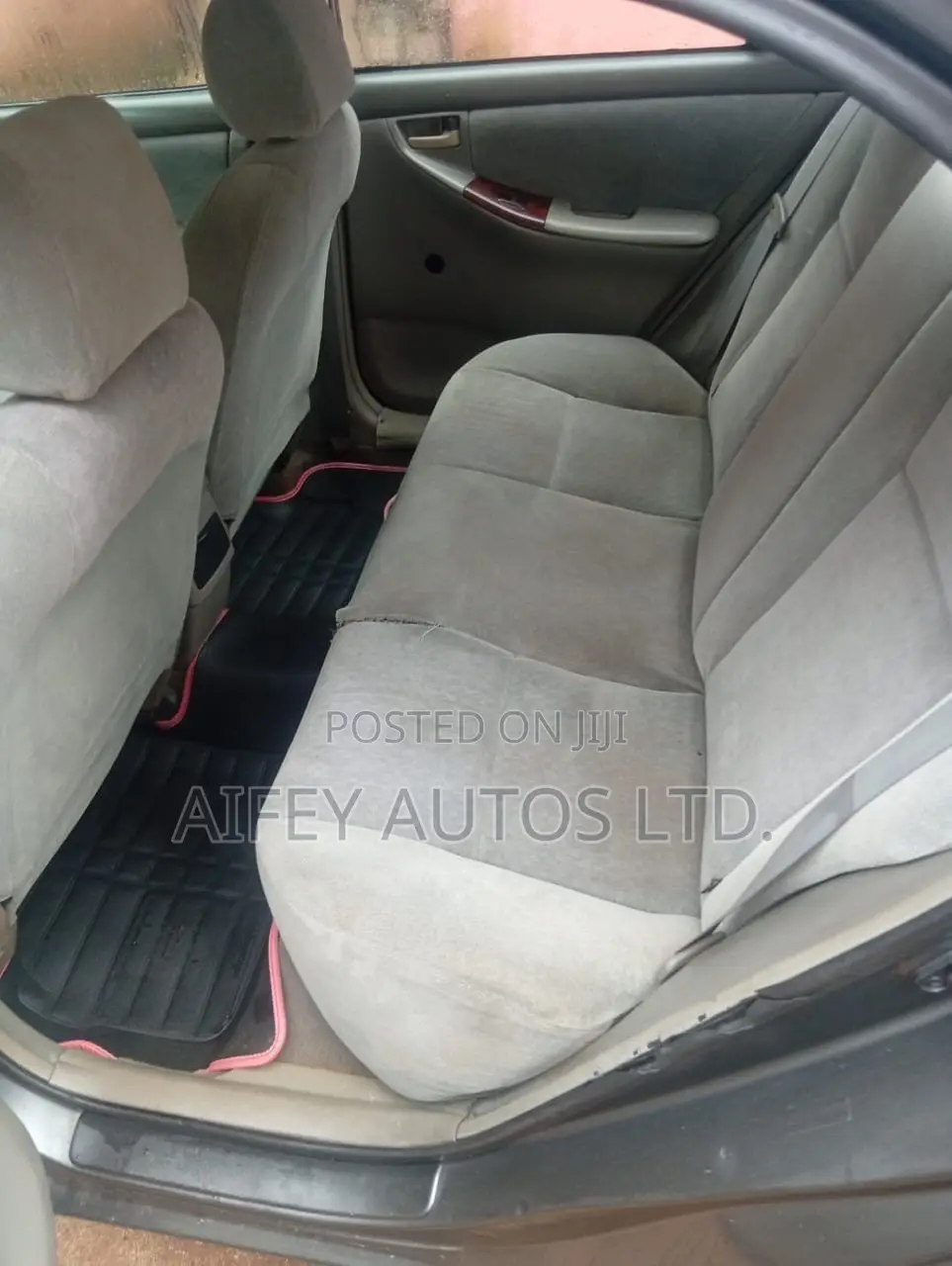 Toyota Corolla 2004 Gray