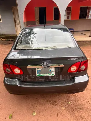 Toyota Corolla 2004 Gray