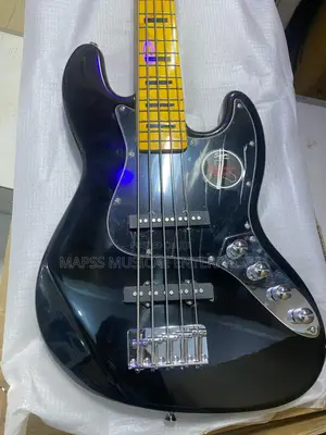 Squier Classic Vibe '70s Jazz Bass V
