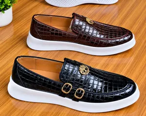 Men's Luxury Glossy Crocodile Pattern Patent Leather Slip-on Loafers