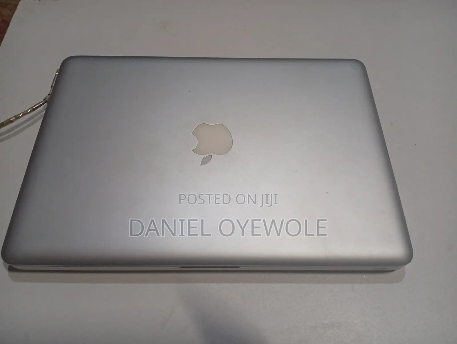 Laptop Apple MacBook 2008 4GB Intel Core 2 Duo SSD 512GB