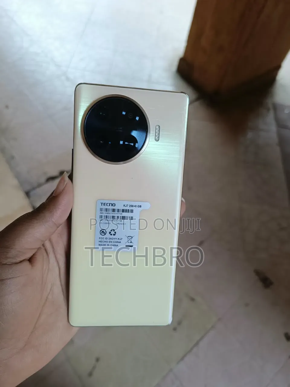 Tecno Spark 20 Pro Plus 256 GB Gold