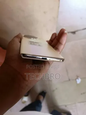 Tecno Spark 20 Pro Plus 256 GB Gold