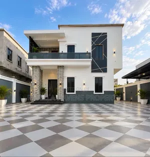 4bdrm Duplex in Life Camp for sale