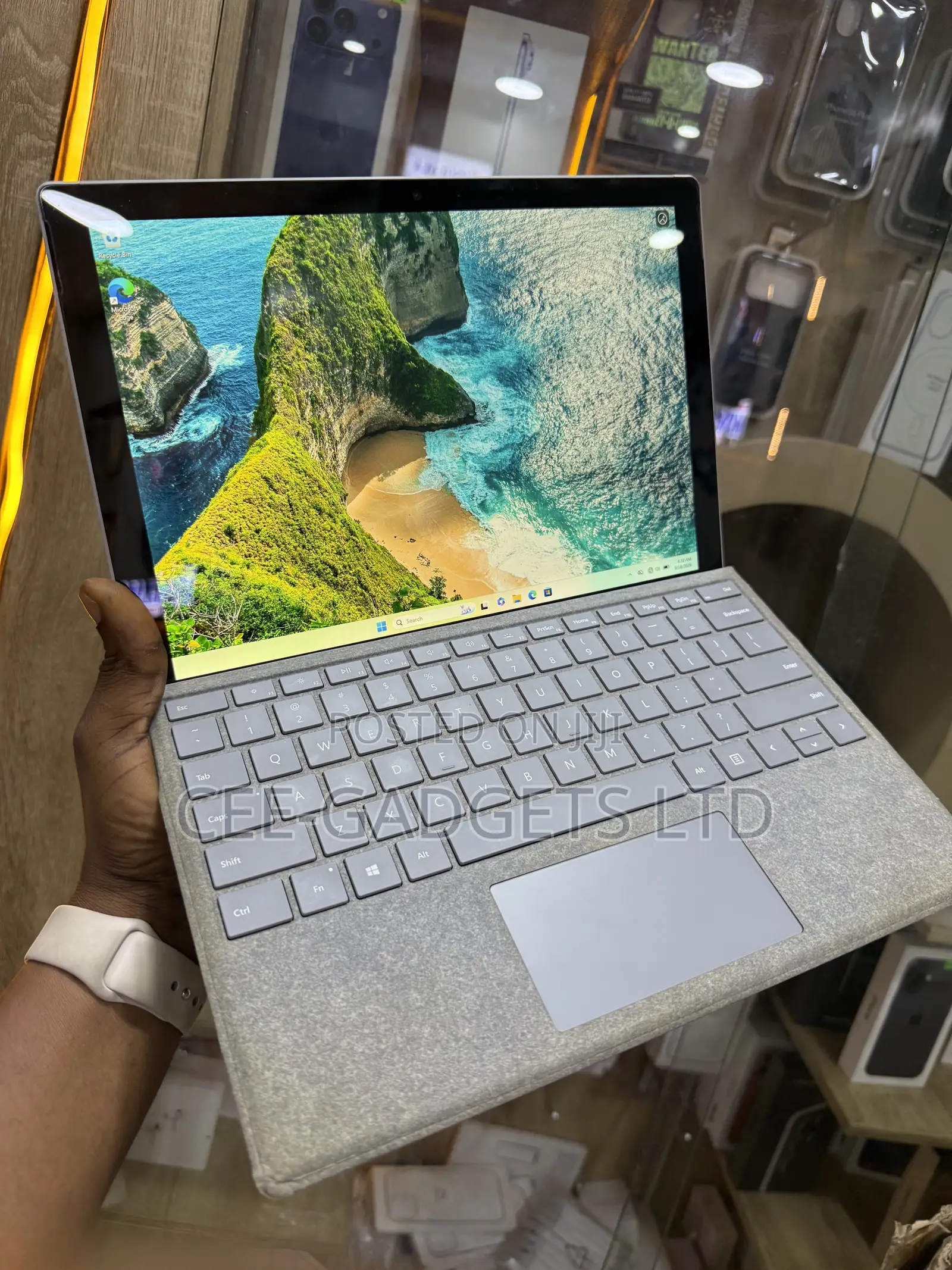 Laptop Microsoft Surface Pro 6 8GB Intel Core i5 SSD 256GB