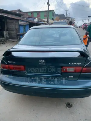 Toyota Camry Automatic 1999 Blue