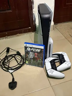 Play Station 5 Slim
