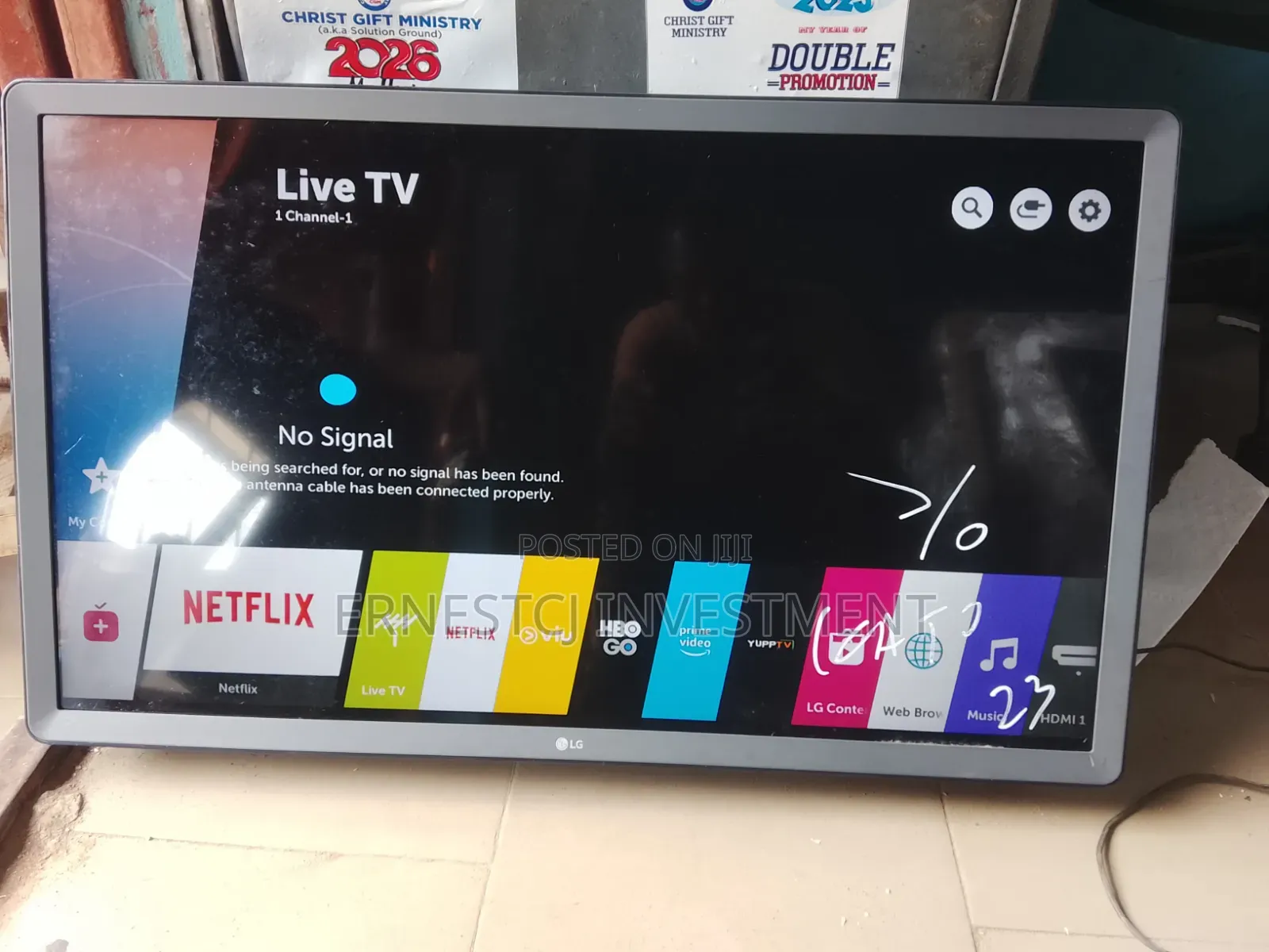 32inches Smart TV LG