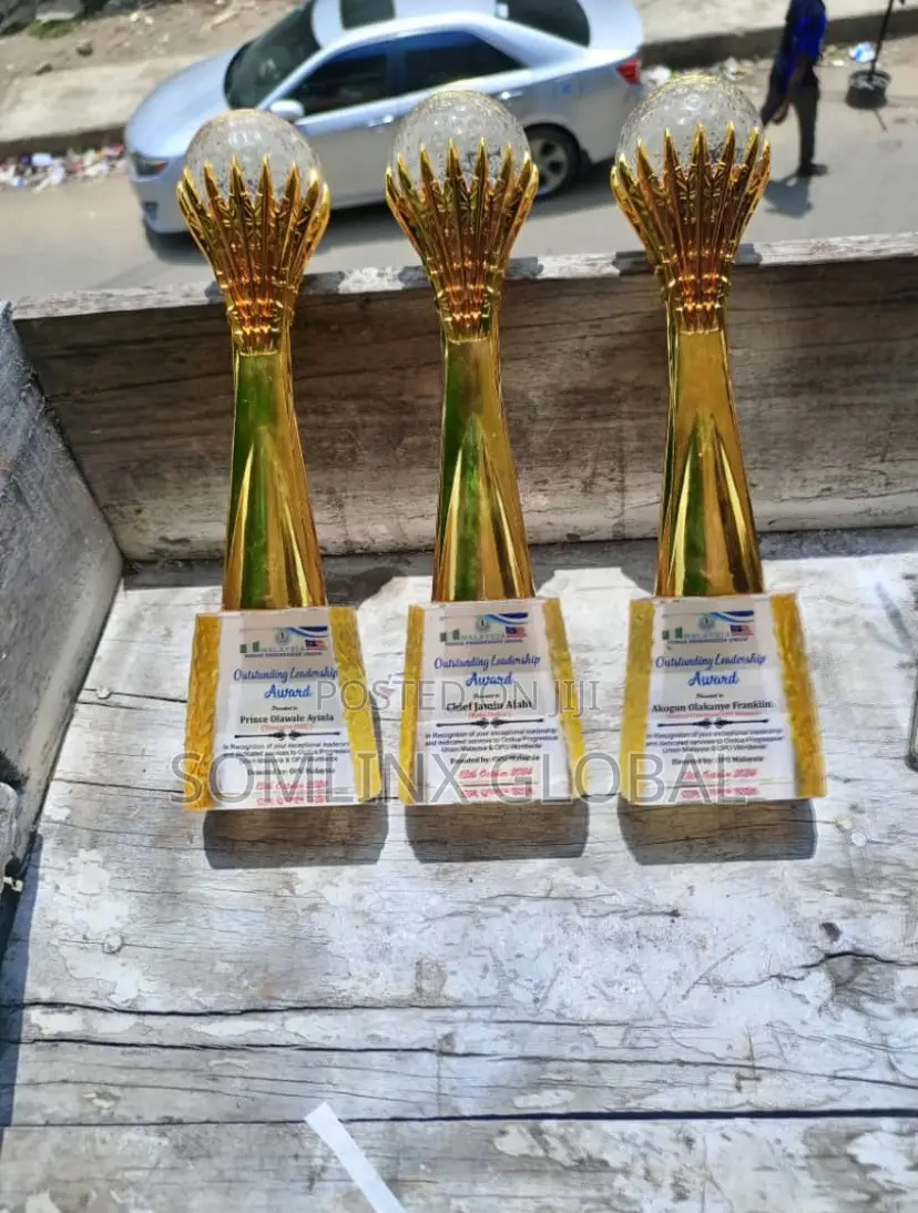 Trophy Award