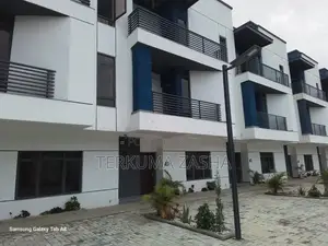 4bdrm Townhouse/Terrace in Dakibiyu Jabi for sale
