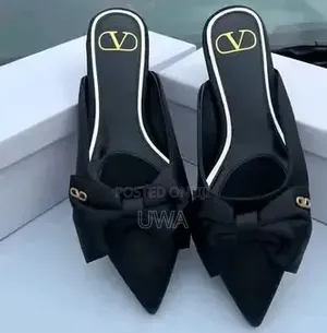 Women's Designer v-Logo Pointed-Toe Bow Flat Mules Slip-On