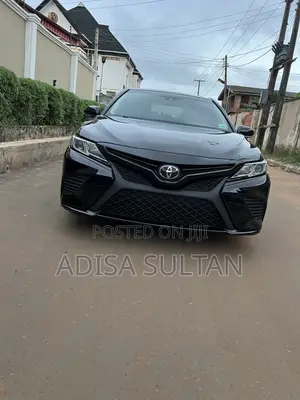 Toyota Camry SE (2.5L 4cyl 8A) 2019 Black