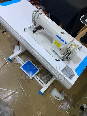 Jukky Straight Sewing Machine