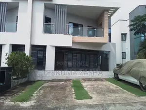 3bdrm Duplex in Hall 7, Mbora for sale