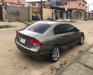 Honda Civic 2008 Gray