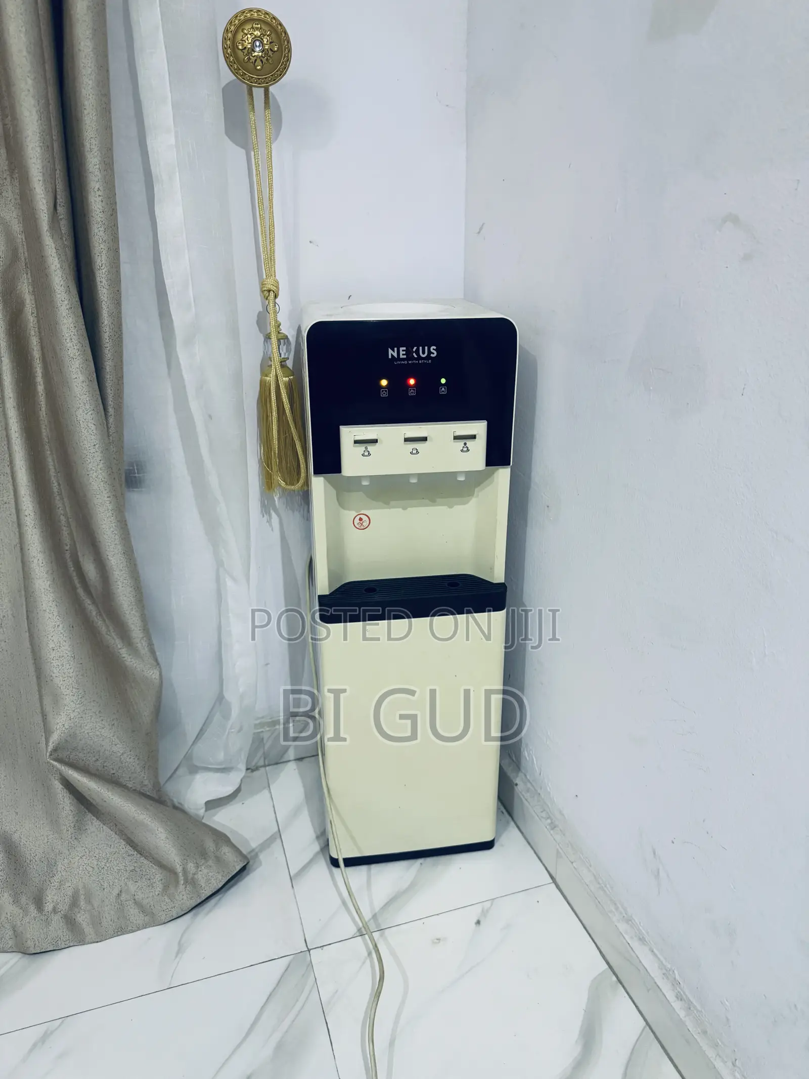 Nexus Water Dispenser