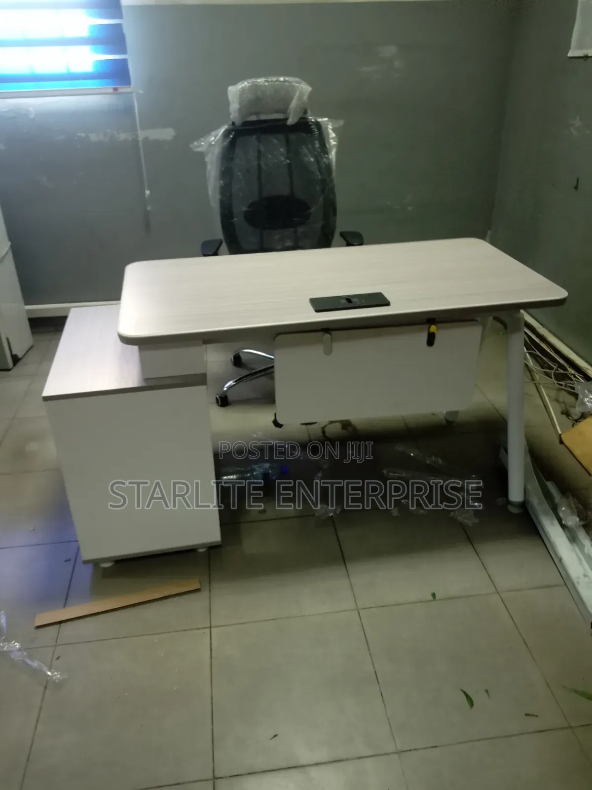 Executive Quality Table Set