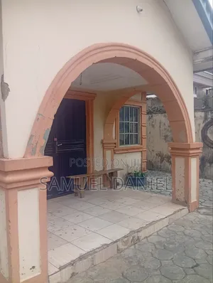 1bdrm Bungalow in Obaolaide Estate, Ibeshe / Ikorodu for sale