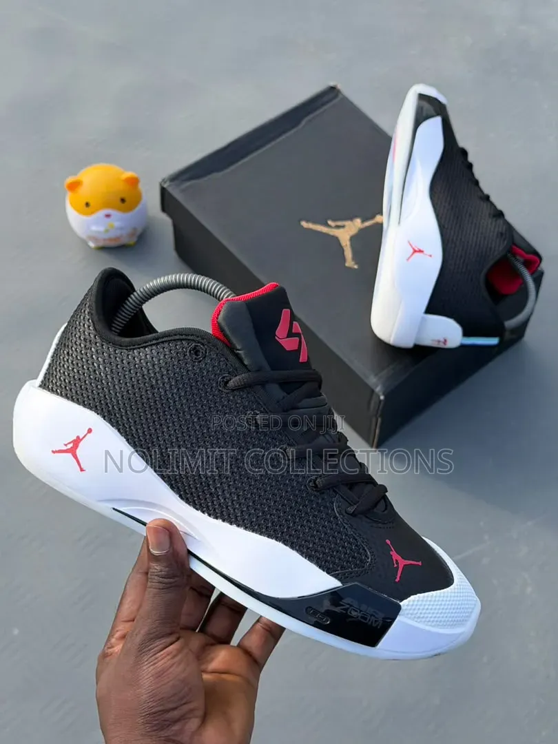 Jordan Luca 77 Sneakers