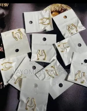 I Sell Affordable Luxury Jewels