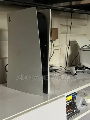PlayStation 5 Standard