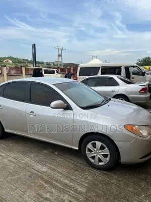 Hyundai Elantra 2009 White