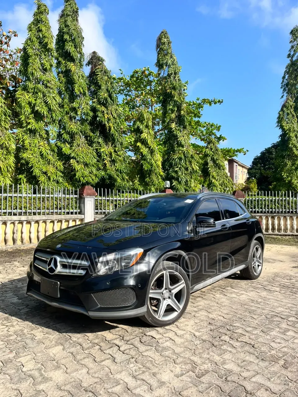 Mercedes-Benz GLK-Class Base GLK 250 BlueTEC 4dr AWD 4MATIC (2.1L 4cyl)