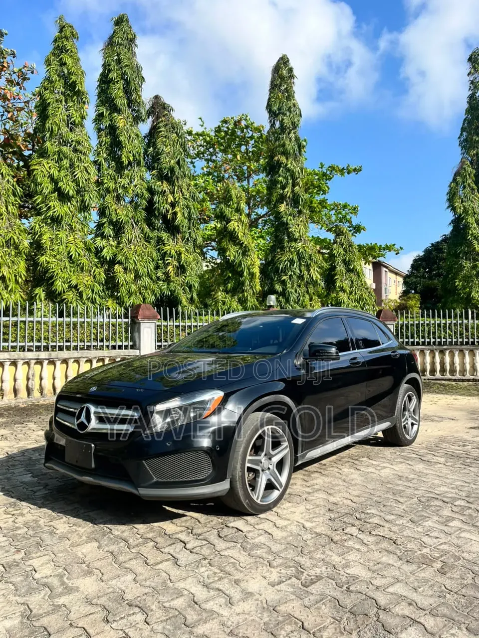 Mercedes-Benz GLK-Class Base GLK 250 BlueTEC 4dr AWD 4MATIC (2.1L 4cyl)