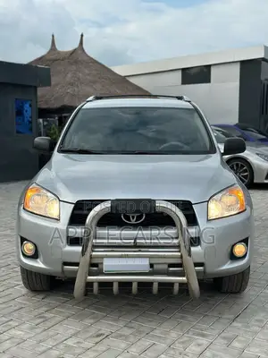 Toyota RAV4 2012 Silver
