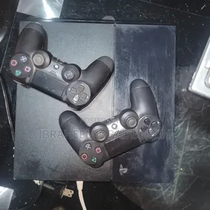Ps4 Console +2 Gamepad +4 Games