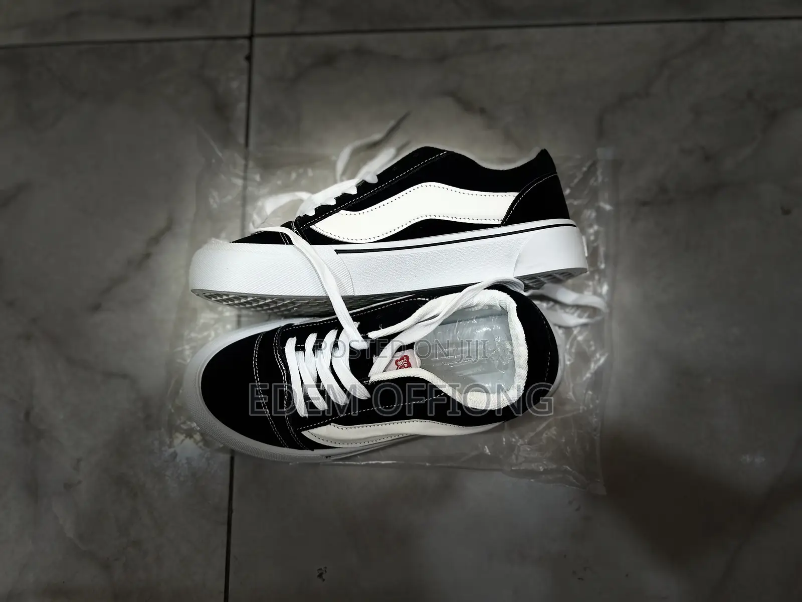 Vans Sneakers