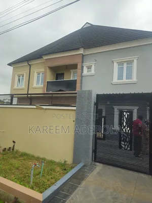 3bdrm Duplex in Isheri North Gra for sale