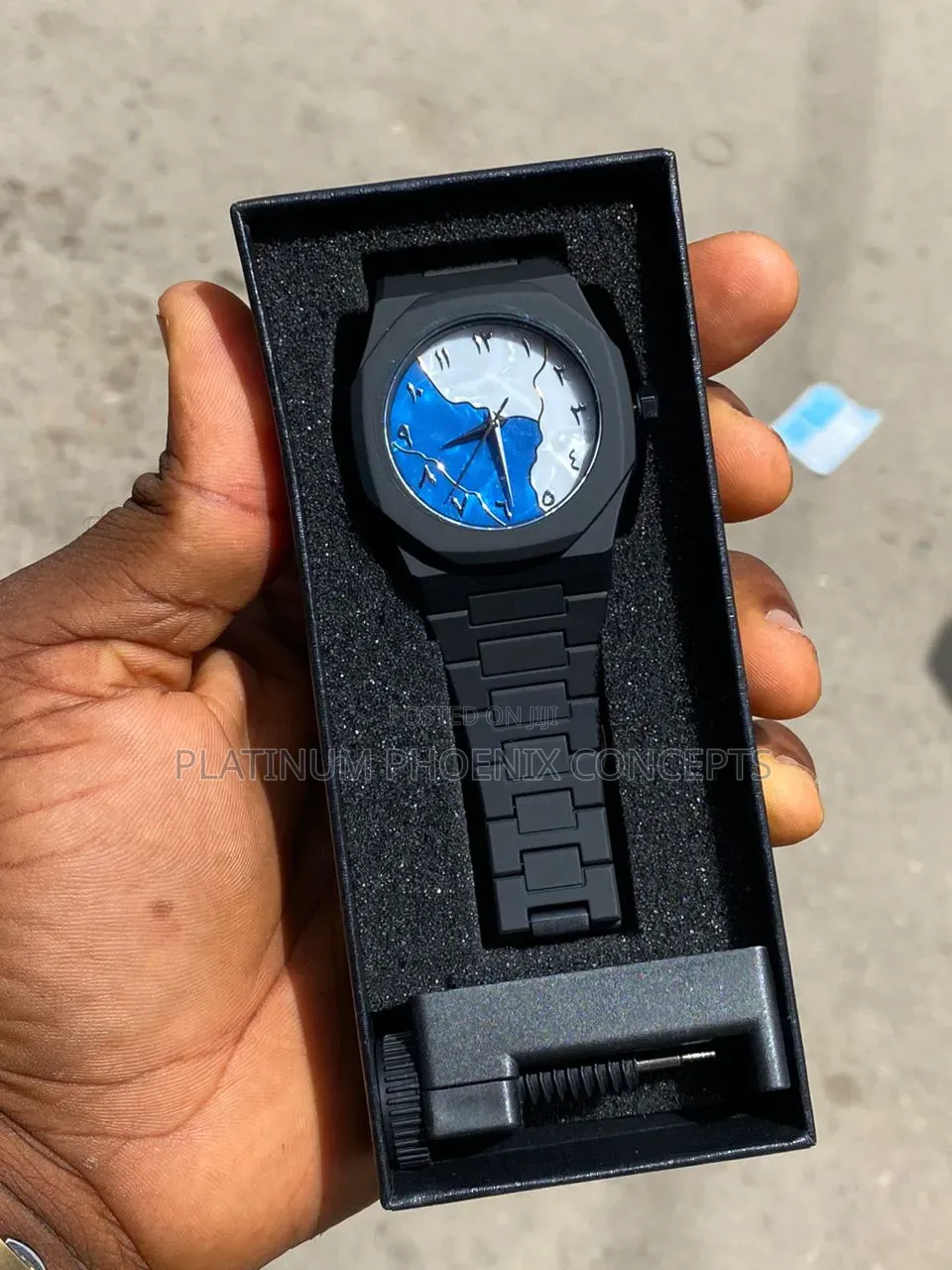 Valenzo Wristwatch (Fully Boxed)