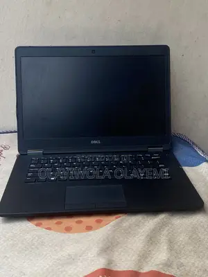 Laptop Dell Latitude E7470 8GB Intel Core i5 SSD 128GB