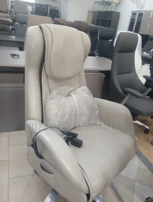 Luxury Executive Office and Home Massage Chair, With Lumber Support.