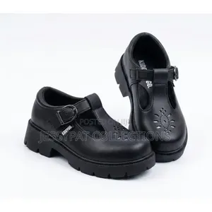 Girls Black School Shoes Buckle Strap Comfortable Durable School Shoes