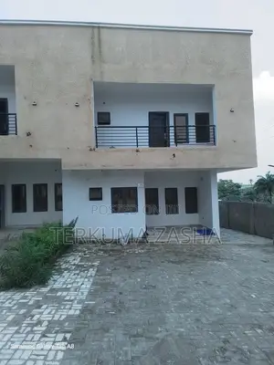 4bdrm Townhouse / Terrace in Kaura After Prince for rent