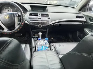 Honda Accord 2010 Black