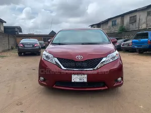 Toyota Sienna XLE 7 Passenger 2012 Red