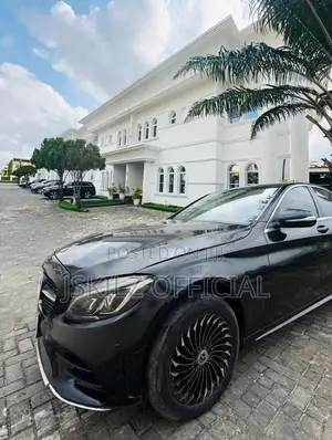 Luxury Mercedes-Benz C300 for Rent