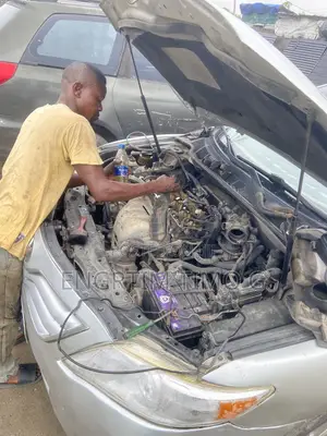 Motor Mechanic and Rewiring All Types of Cars.